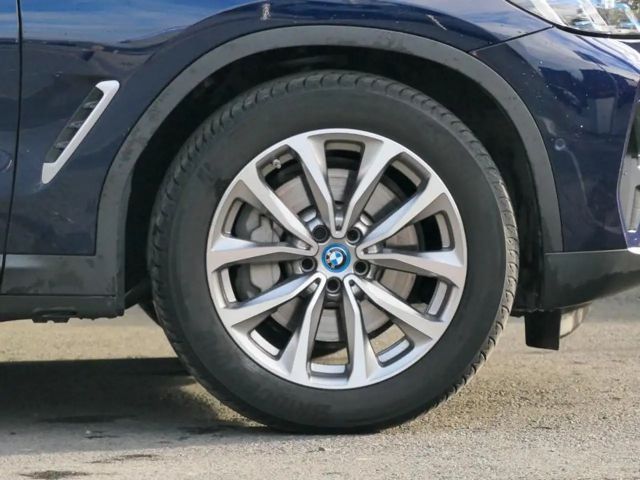 BMW X3 xDrive30e