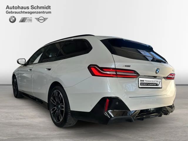 BMW 540 540d M-Sport Touring xDrive