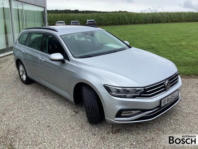 Volkswagen Passat 2.0 TDI Business DSG Variant