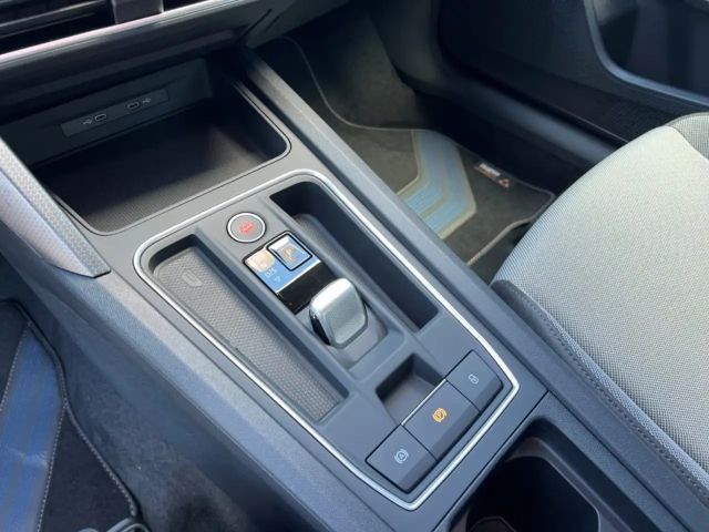 Seat Leon 2.0 TDI Sportstourer Style