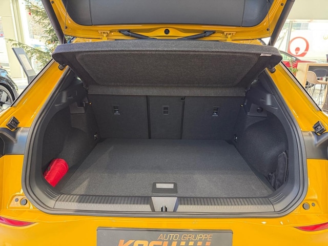 Volkswagen T-Roc 1.5 eTSI DSG R-Line