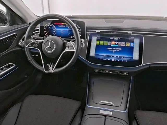 Mercedes-Benz E 300 AVANTGARDE Estate