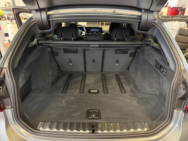 BMW 320 320d M-Sport