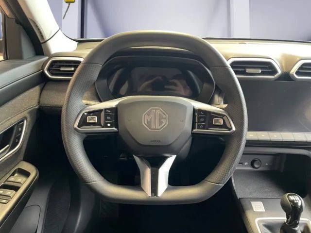 MG ZS Standard range