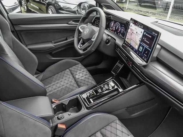 Volkswagen Golf 2.0 TSI Golf VIII Variant