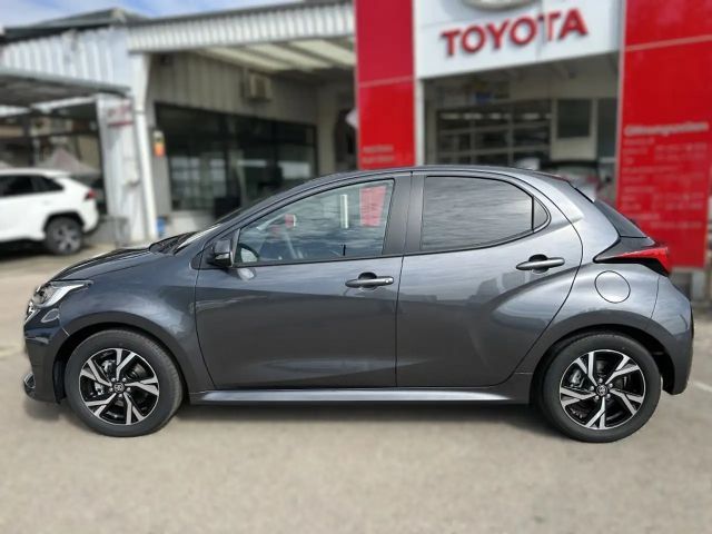 Toyota Yaris Hatchback Hybride VVT-i