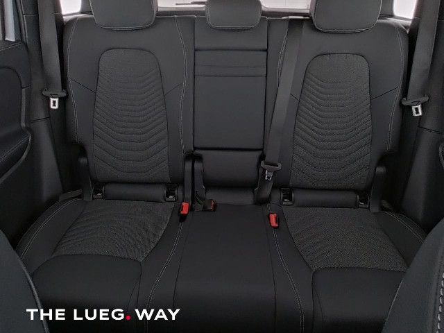 Mercedes-Benz GLB 200 GLB 200 d