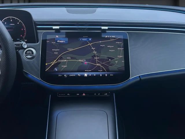 Mercedes-Benz E 220 AMG Line E 220 d Estate