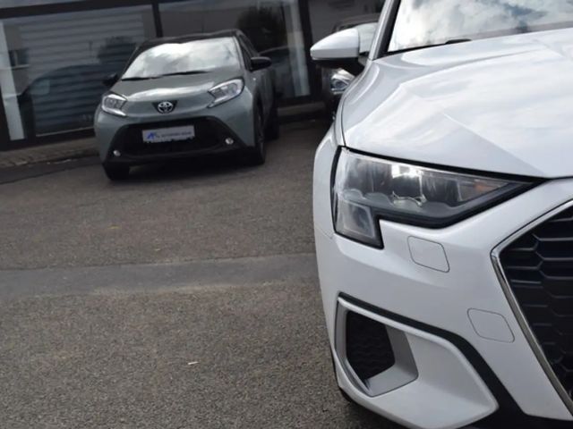 Audi A3 30 TDI Sedan Sportback