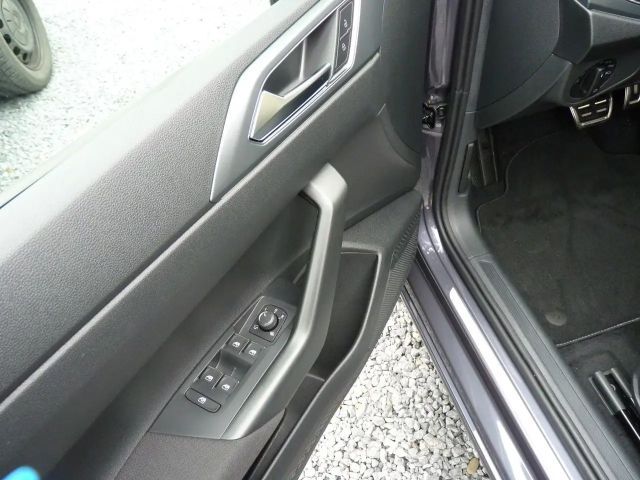 Volkswagen Taigo 1.5 TSI DSG R-Line