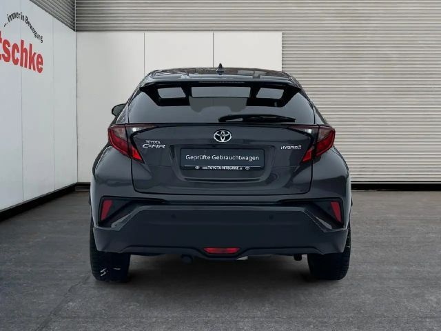 Toyota C-HR Hybride Team D