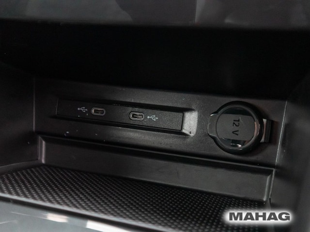 Volkswagen Tiguan 1.5 TSI DSG R-Line