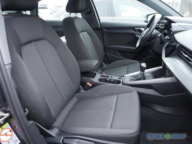 Audi A3 30 TFSI Sedan