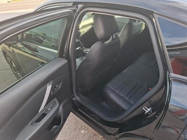 Citroën C4 PT130 EAT8 Automatik ShineEdition*ERSTBESITZ *