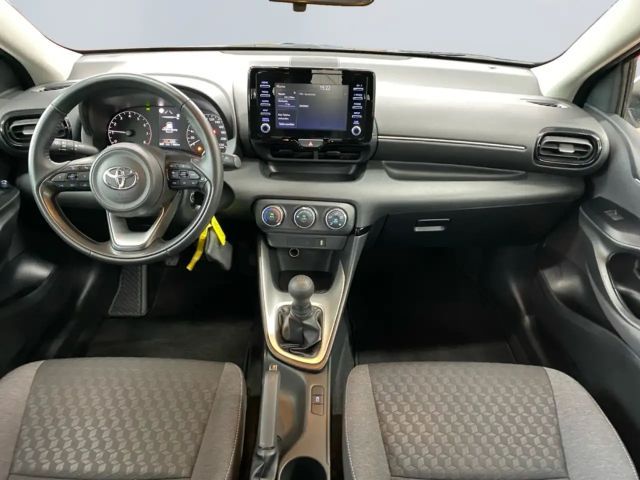 Toyota Yaris 1.0 VVT-i Comfort Hatchback
