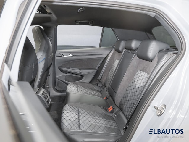 Volkswagen Golf Golf 1,5     R-L  BT110eTSID7F