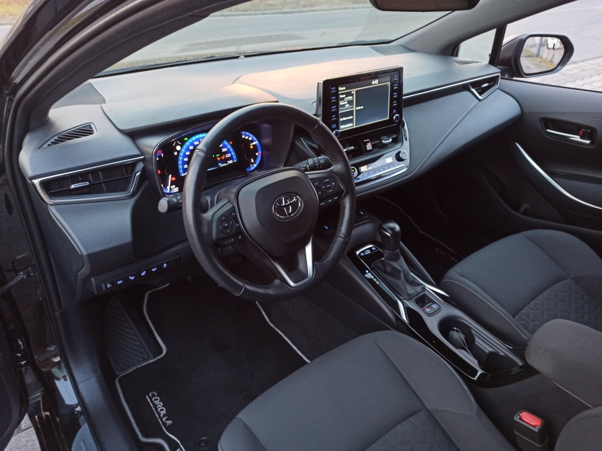 Toyota Corolla 5-deurs Technik