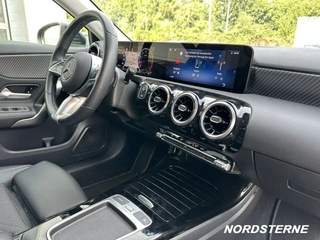 Mercedes-Benz A 180 Progressive