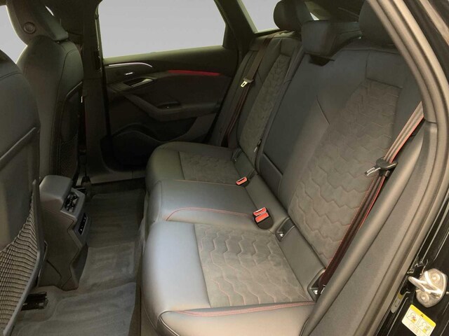 Audi A6 e-tron Avant Quattro