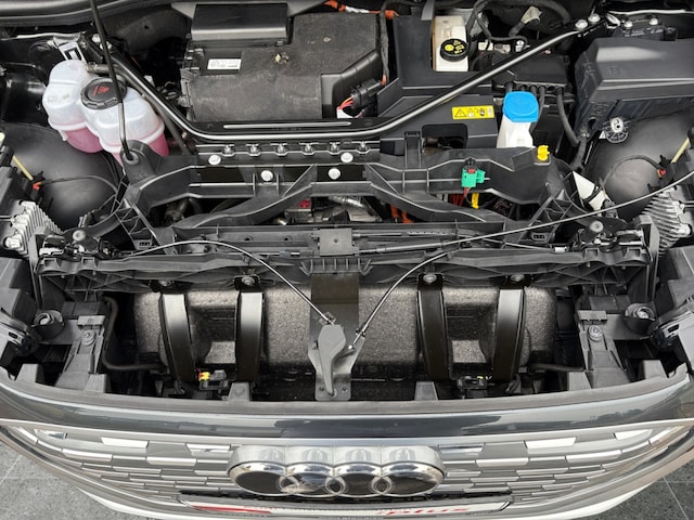 Audi Q4 e-tron 50 Quattro