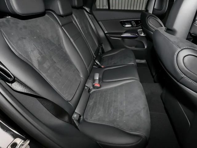 Mercedes-Benz GLC 300 4MATIC AMG Line