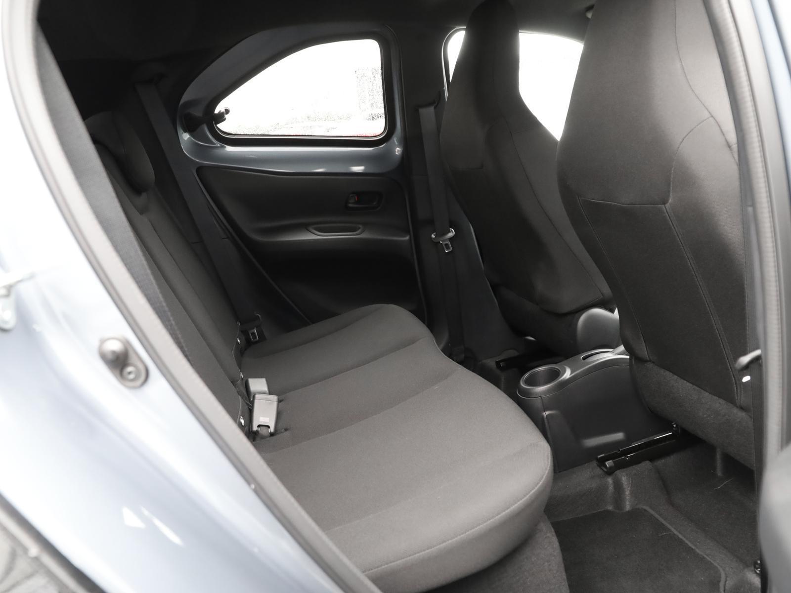 Toyota Aygo X 5-deurs Basis Team D