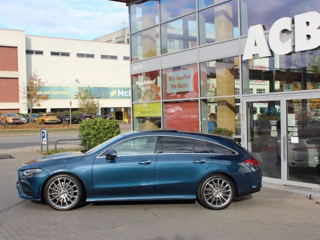 Mercedes-Benz CLA 250 AMG Line