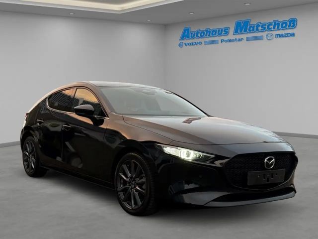 Mazda 3 Exclusive-line SkyActiv