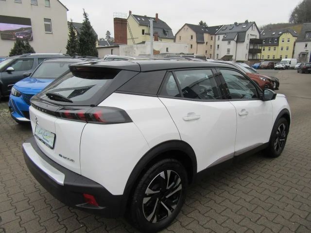 Peugeot E-2008 Active Pack