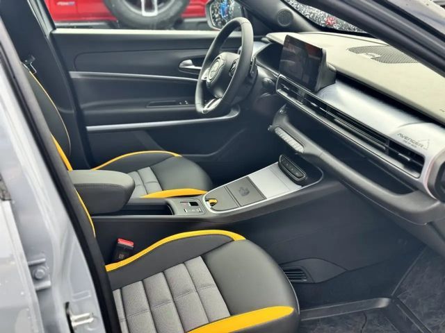 Jeep Avenger 1.2 e-Hybrid 4xe The North Face Herzlich willkommen beim Autohaus Baschinger!
Zum Verkauf bieten wir Ihnen einen Jeep Av