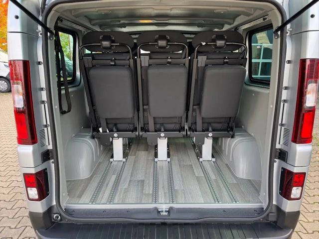 Nissan Primastar dCi 150