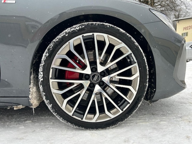 Audi A6 e-tron Avant Quattro