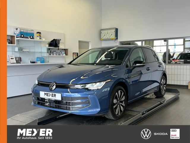 Volkswagen Golf 1.5 TSI Golf VIII