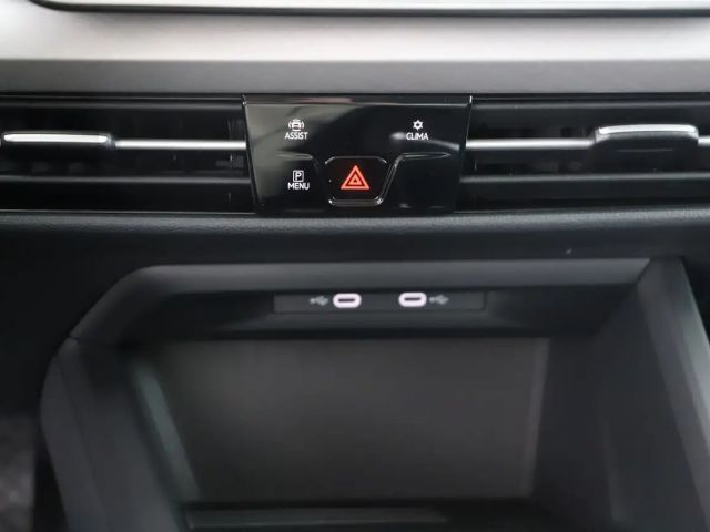 Volkswagen Golf Rabbit TSI