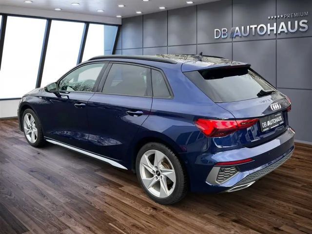 Audi A3 1.5 TFSI S-Line S-Tronic Sedan