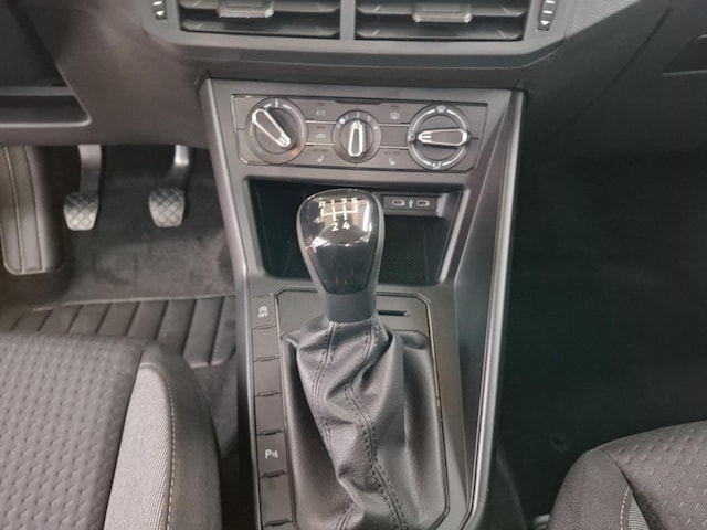 Volkswagen Polo VI 1.0 Facelift LED PDC SpurH Virtual