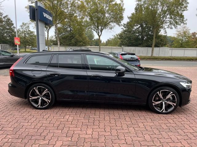 Volvo V60 AWD Dark Hybrid Plus T6