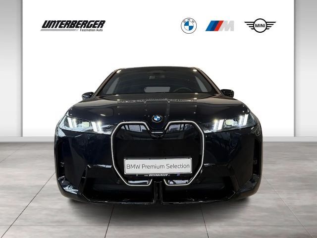 BMW iX M-Sport xDrive60