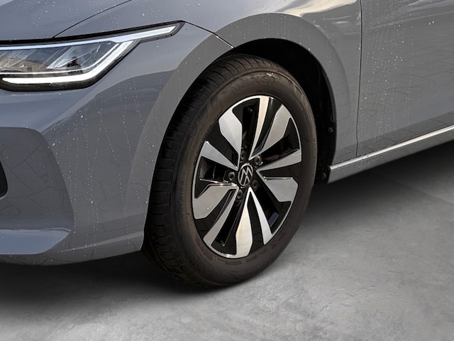 Volkswagen Golf 1.5 TSI Golf VIII