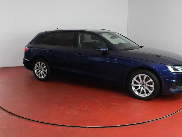 Audi A4 35 TDI Avant S-Tronic