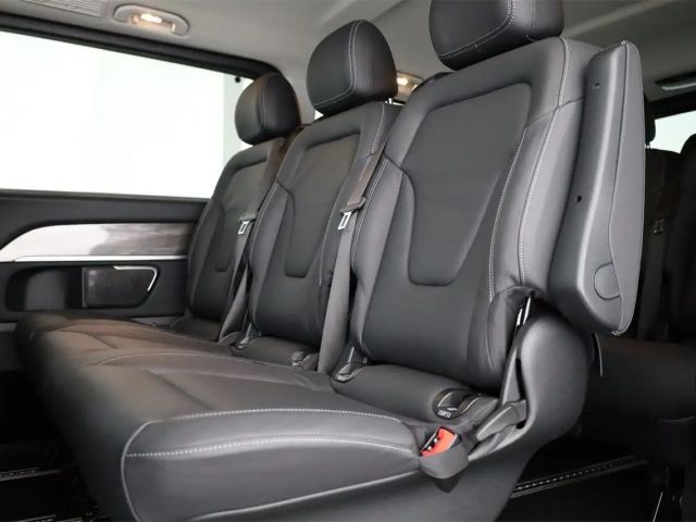 Mercedes-Benz EQV 300