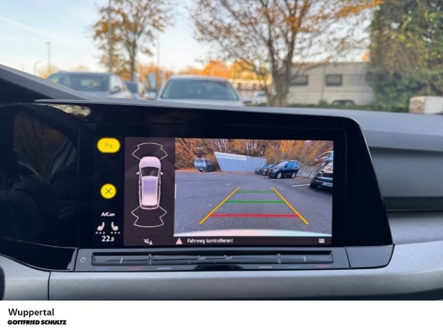 Volkswagen Golf 1.5 eTSI DSG Variant