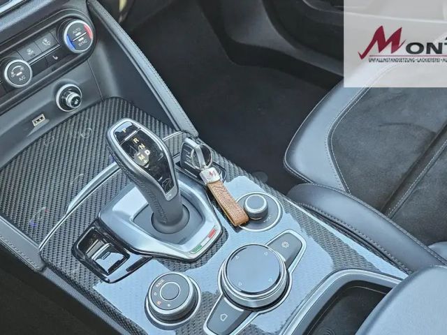 Alfa Romeo Stelvio Quadrifoglio