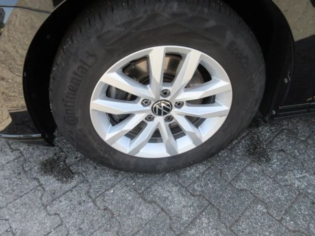 Volkswagen Passat 1.5 TSI Business DSG Variant