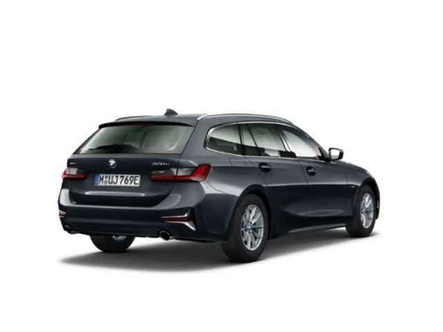 BMW 320 320e Touring xDrive