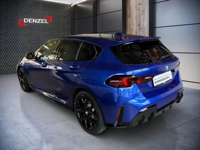 BMW 120 5-deurs Sedan