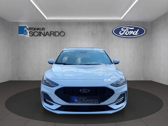 Ford Focus EcoBoost ST Line