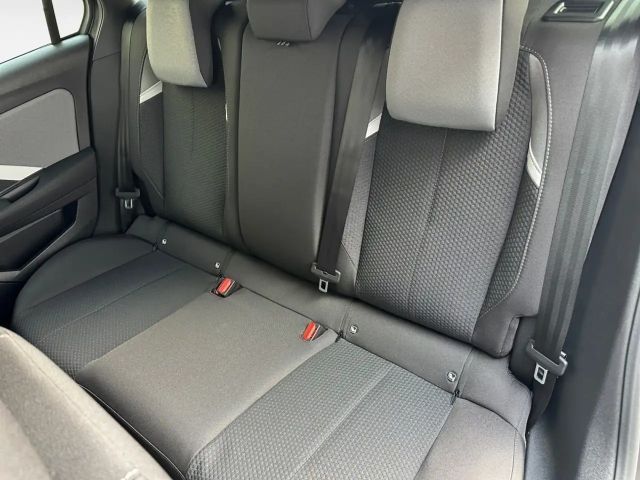 Opel Astra 1.2 Turbo Edition Turbo