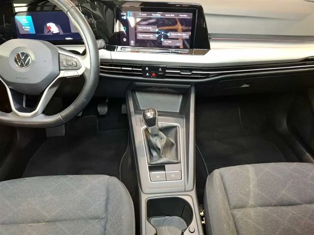 Volkswagen Golf 1.0 TSI Life