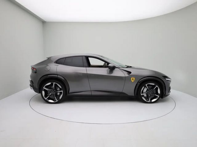 Ferrari Purosangue - FERRARI HAMBURG